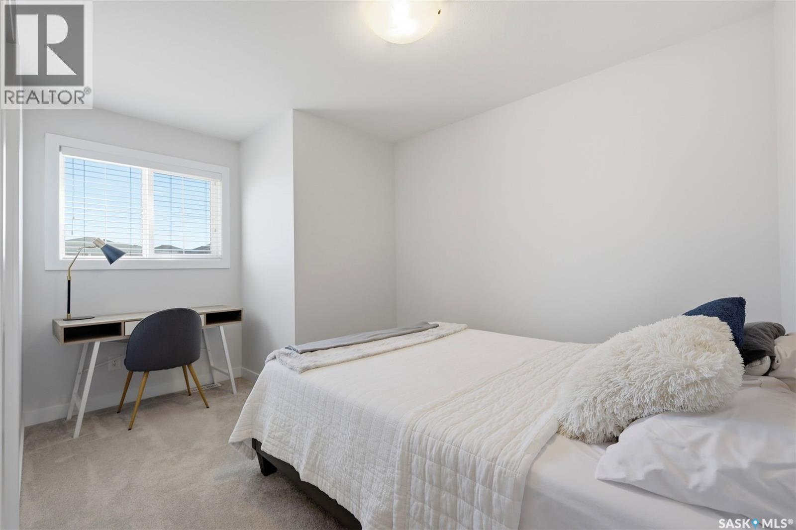 243 Newton Link, Saskatoon, SK - Indoor Photo Showing Bedroom