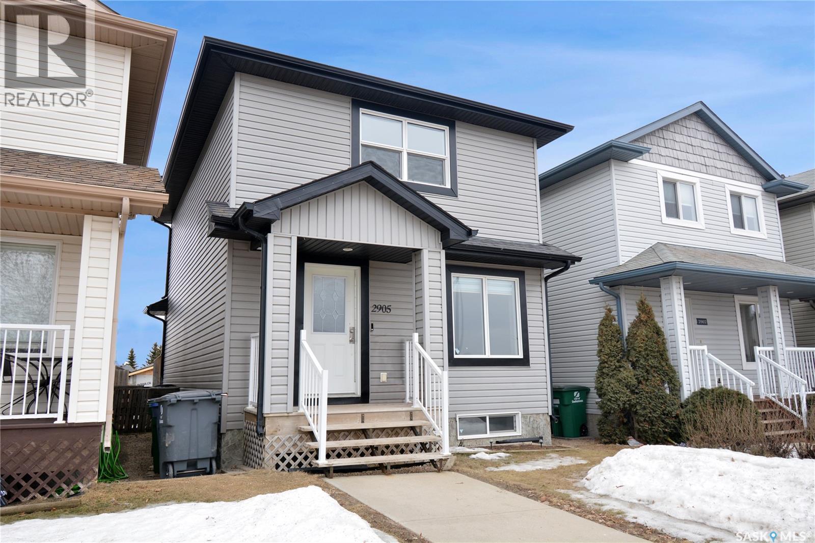2905 Mcclocklin Road, Saskatoon, SK - Outdoor With Facade