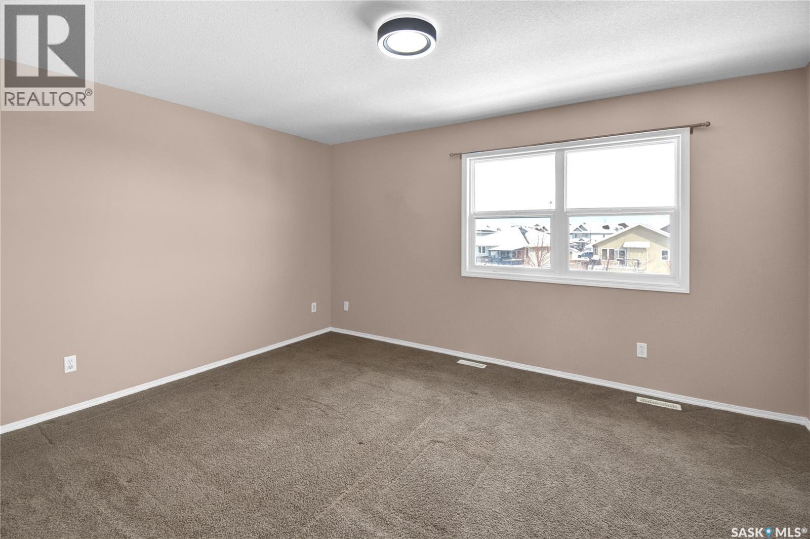 2905 Mcclocklin Road, Saskatoon, SK - Indoor Photo Showing Other Room
