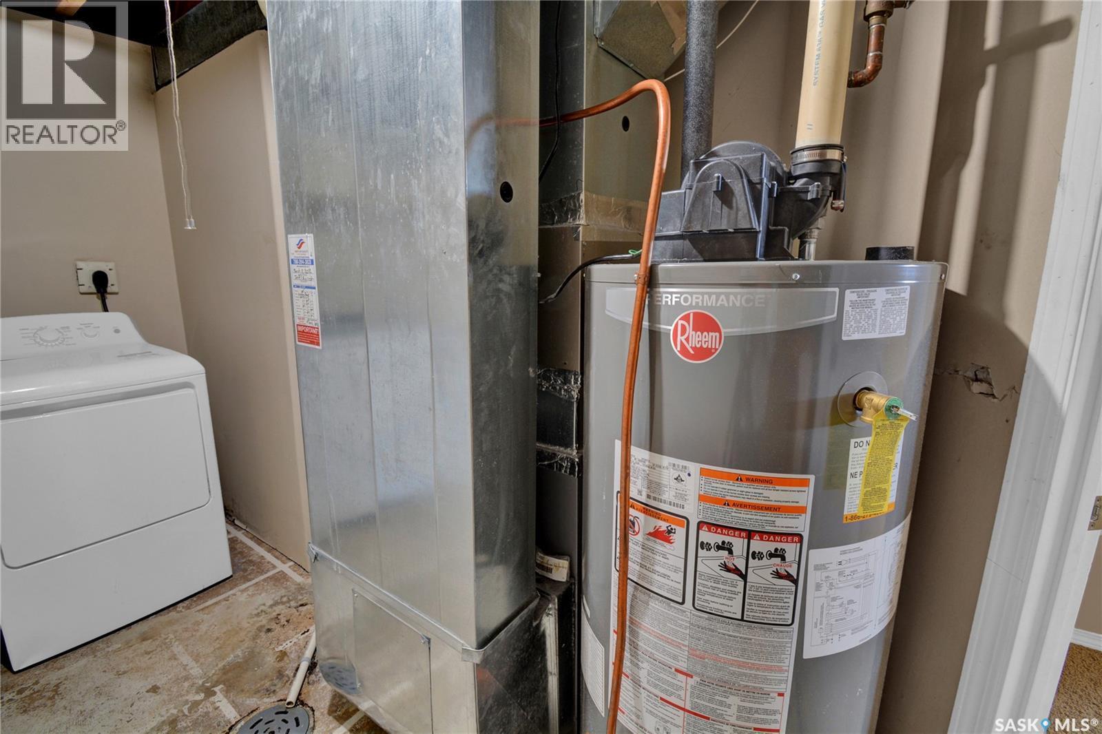 2905 Mcclocklin Road, Saskatoon, SK - Indoor Photo Showing Basement