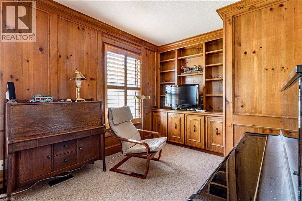 134 Broad Leaf Crescent, Ancaster, ON - Indoor