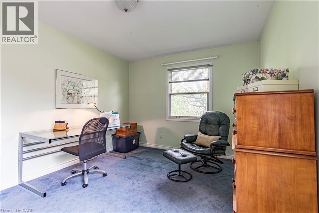 134 Broad Leaf Crescent, Ancaster, ON - Indoor Photo Showing Office