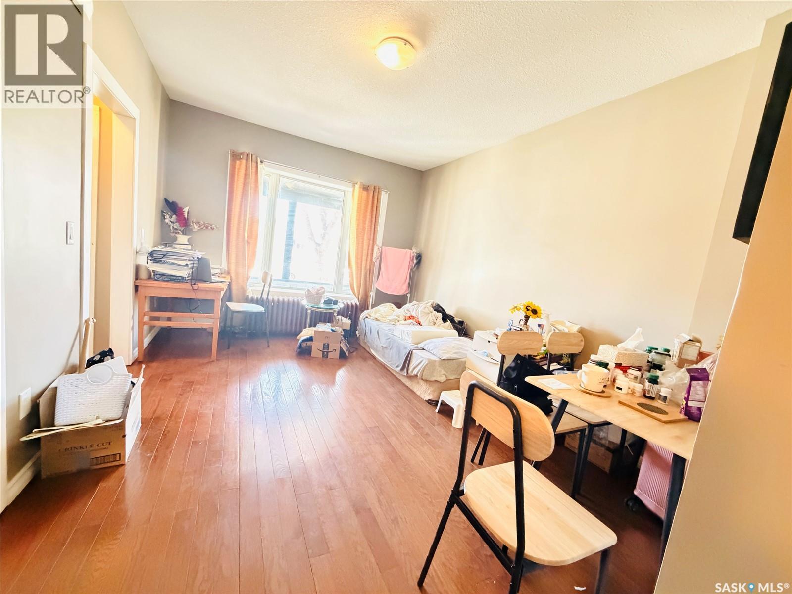 2119 Lorne Street, Regina, SK - Indoor