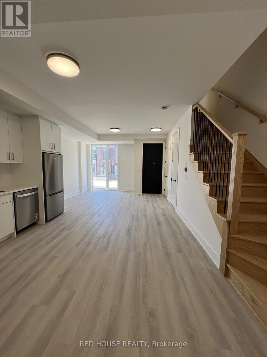 44 Everett Common, St. Catharines, ON - Indoor