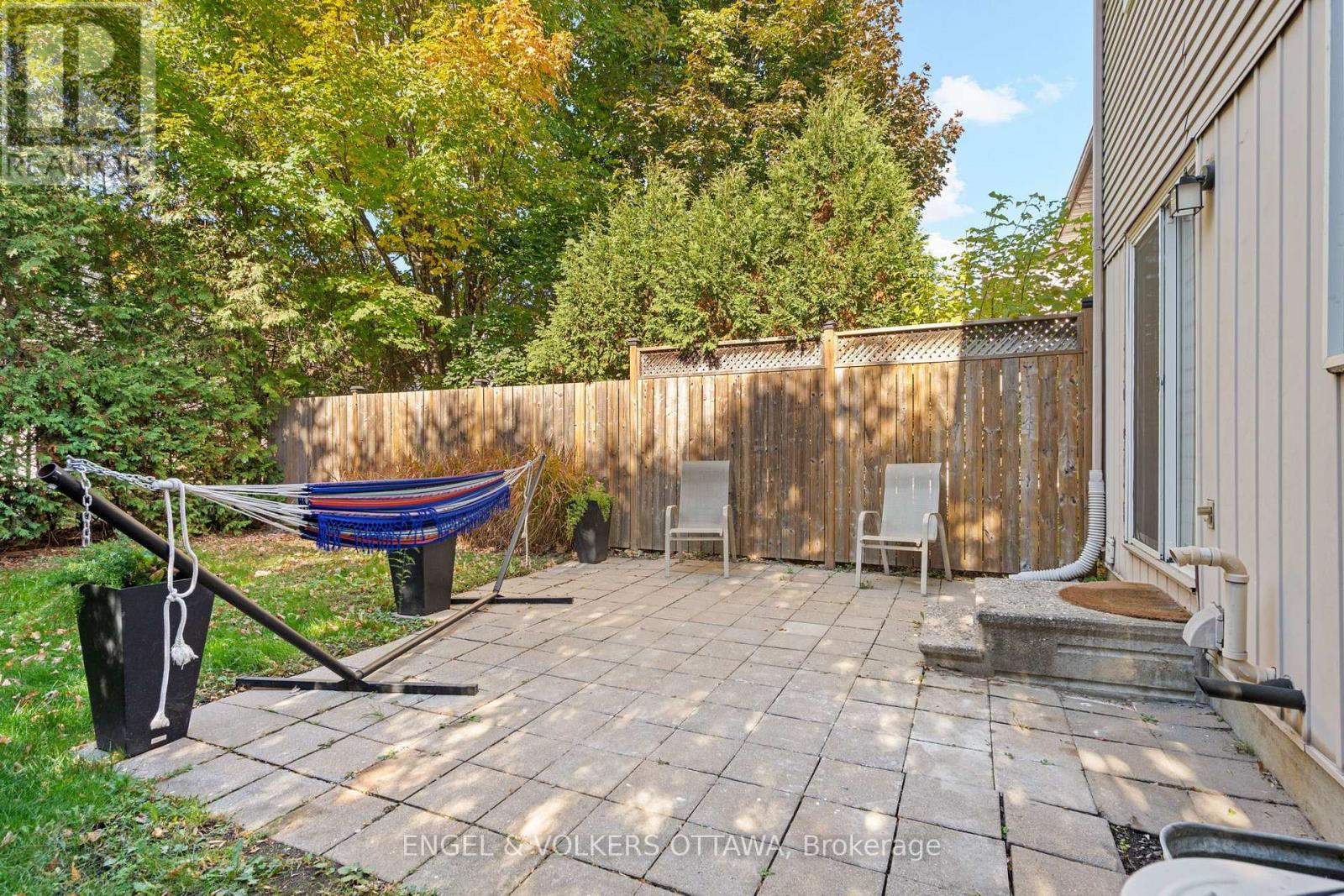 1540 Mimosa Avenue, Ottawa, ON - Outdoor