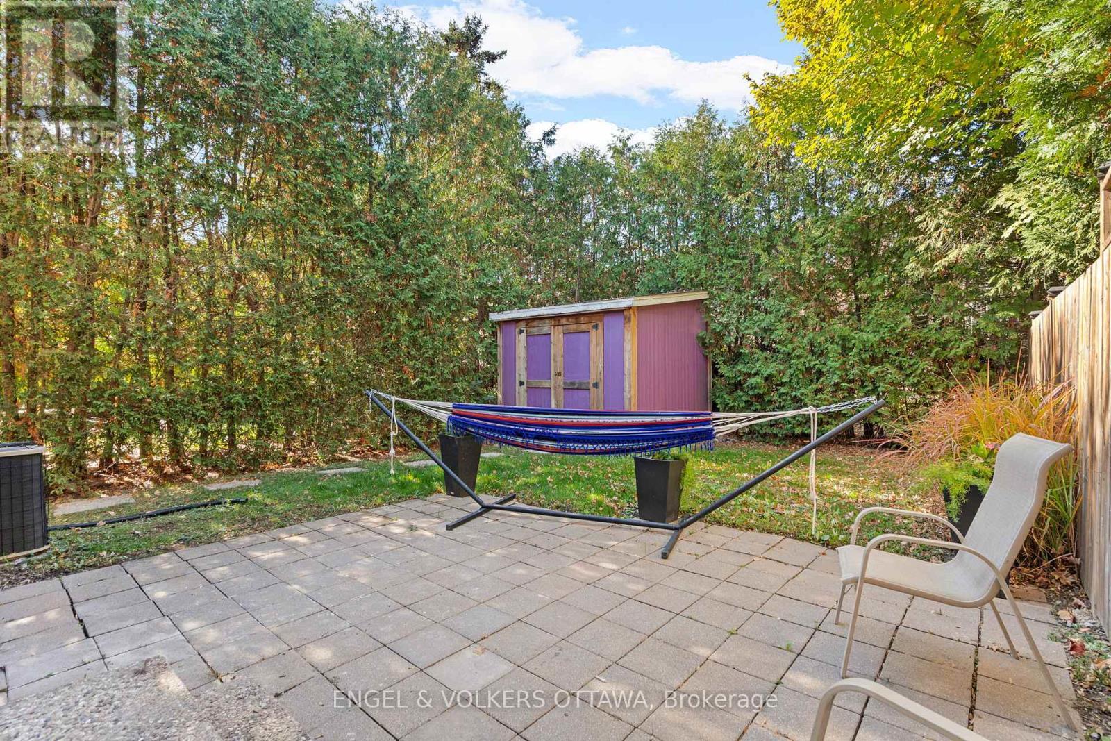 1540 Mimosa Avenue, Ottawa, ON - Outdoor With Deck Patio Veranda