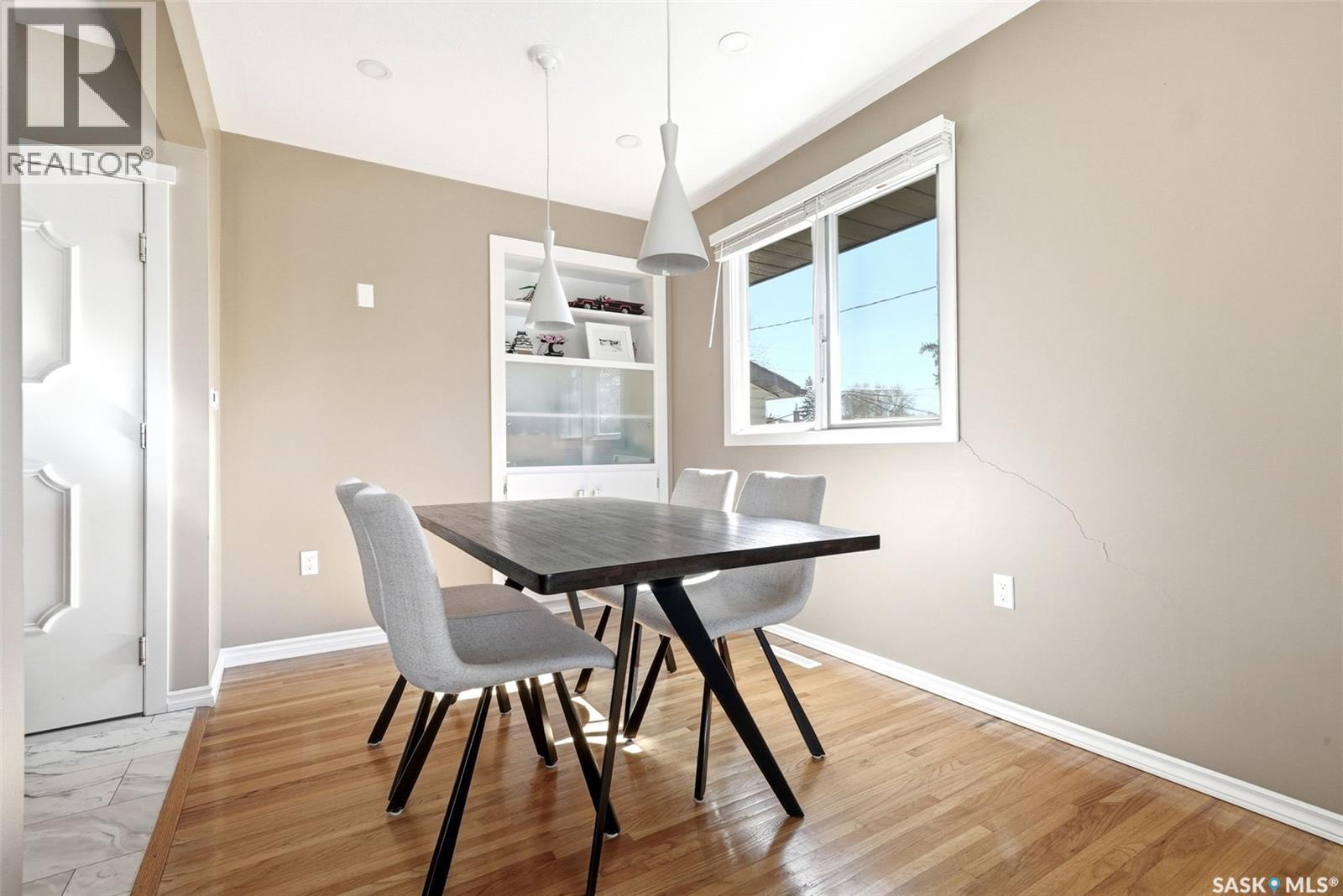 3013 Grant Road, Regina, SK - Indoor Photo Showing Dining Room