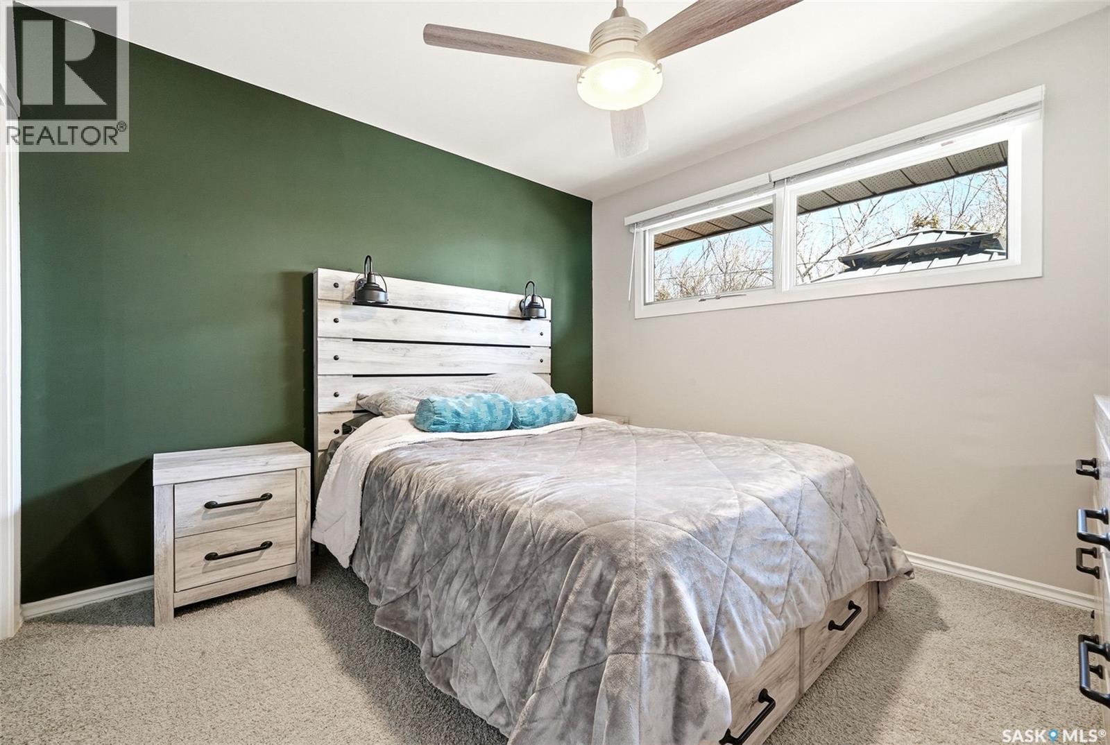 3013 Grant Road, Regina, SK - Indoor Photo Showing Bedroom