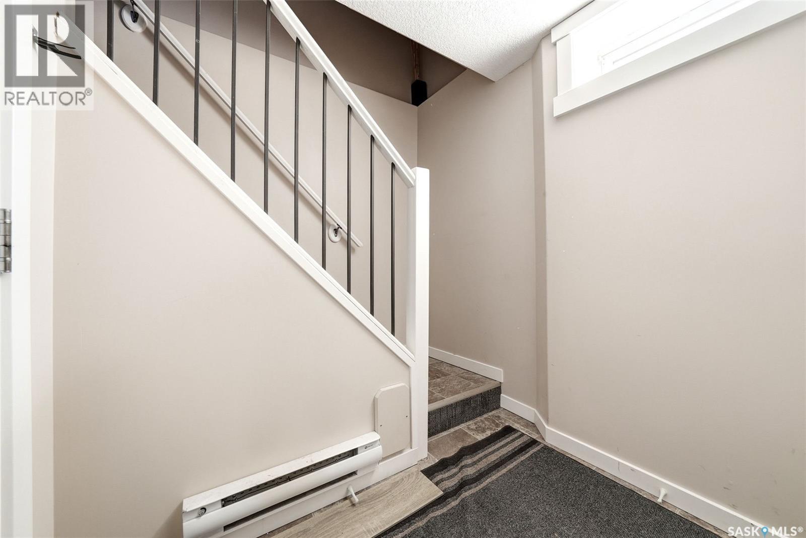 3013 Grant Road, Regina, SK - Indoor Photo Showing Other Room