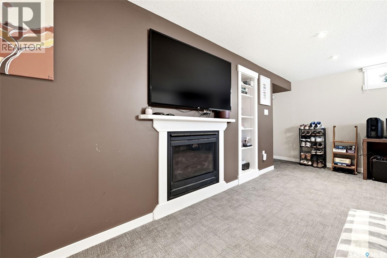 3013 Grant Road, Regina, SK - Indoor With Fireplace