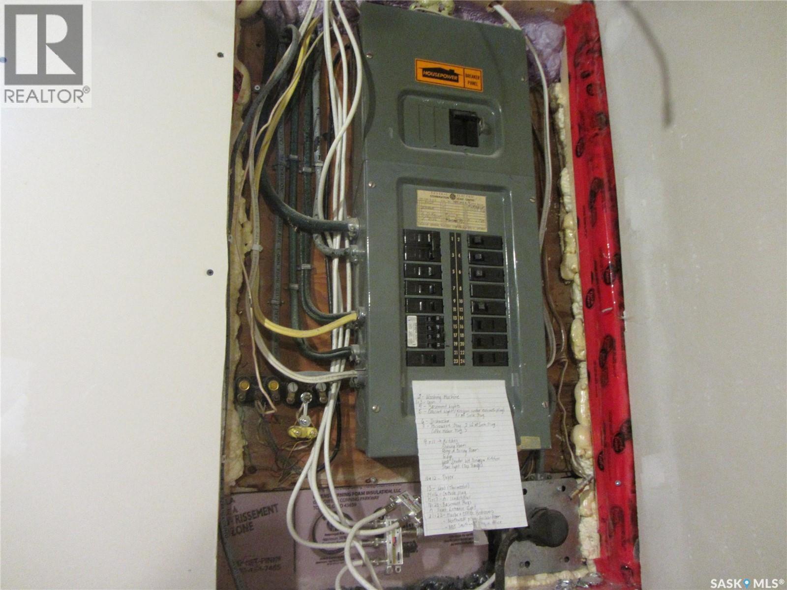 1802 Arlington Avenue, Saskatoon, SK - Indoor Photo Showing Basement