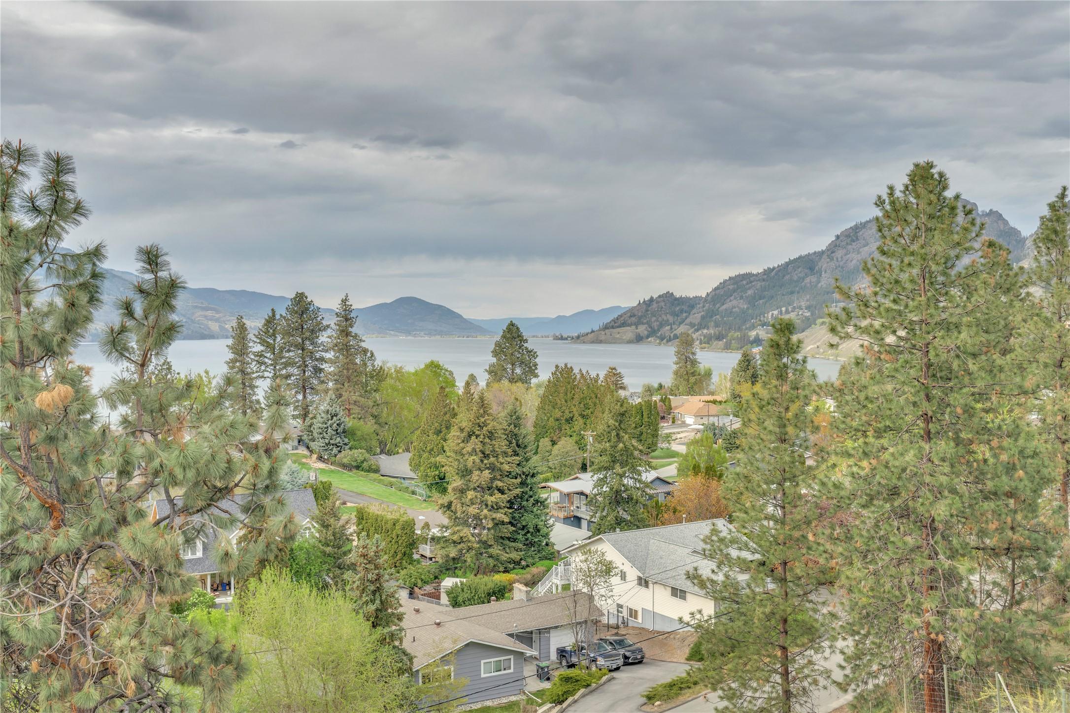 418 Panorama Crescent, Okanagan Falls, BC - Outdoor With Body Of Water With View
