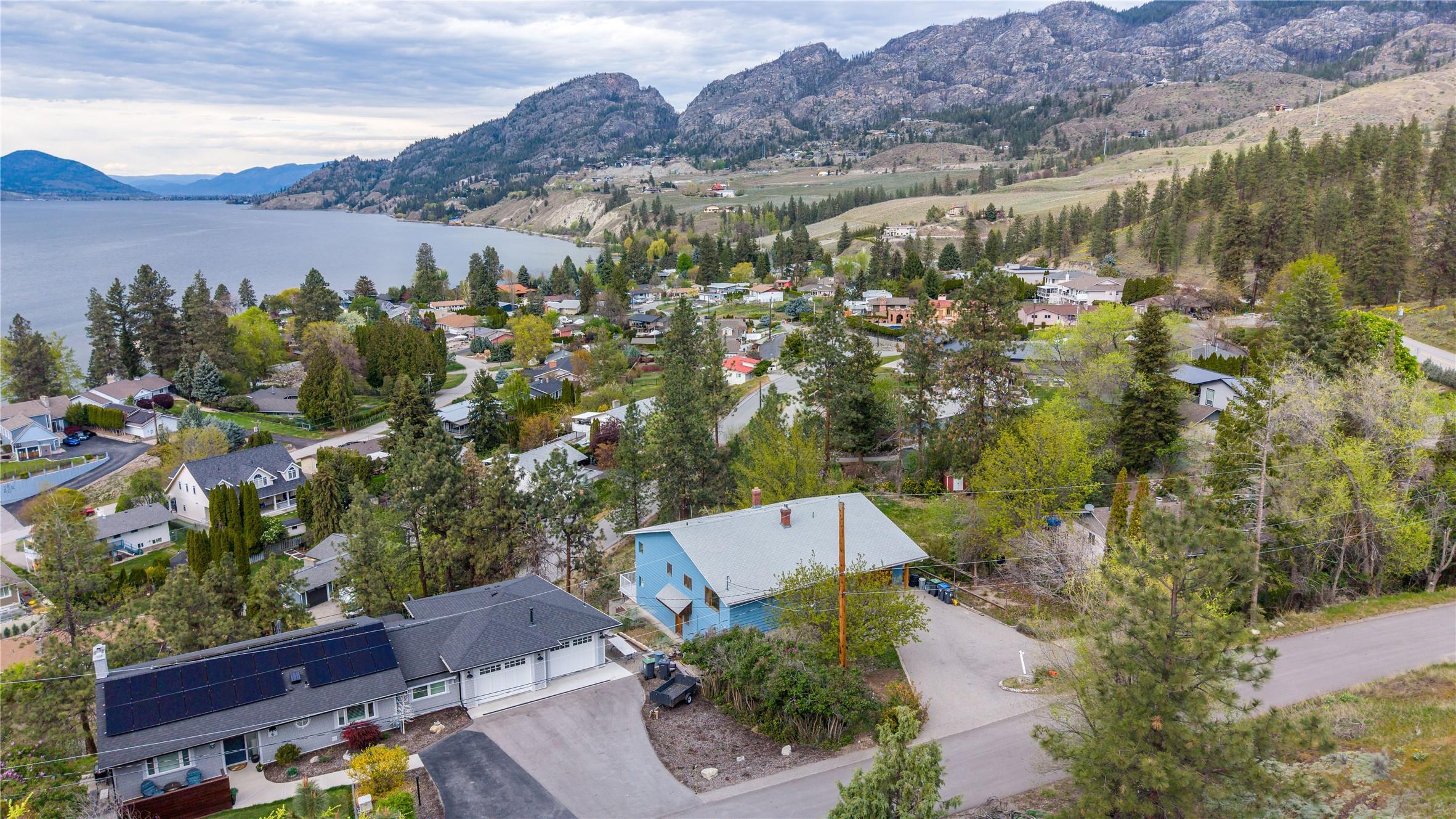 418 Panorama Crescent, Okanagan Falls, BC - Outdoor With Body Of Water With View