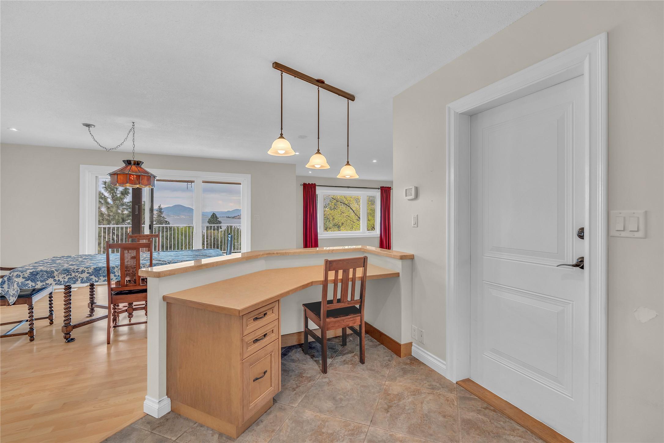 418 Panorama Crescent, Okanagan Falls, BC - Indoor