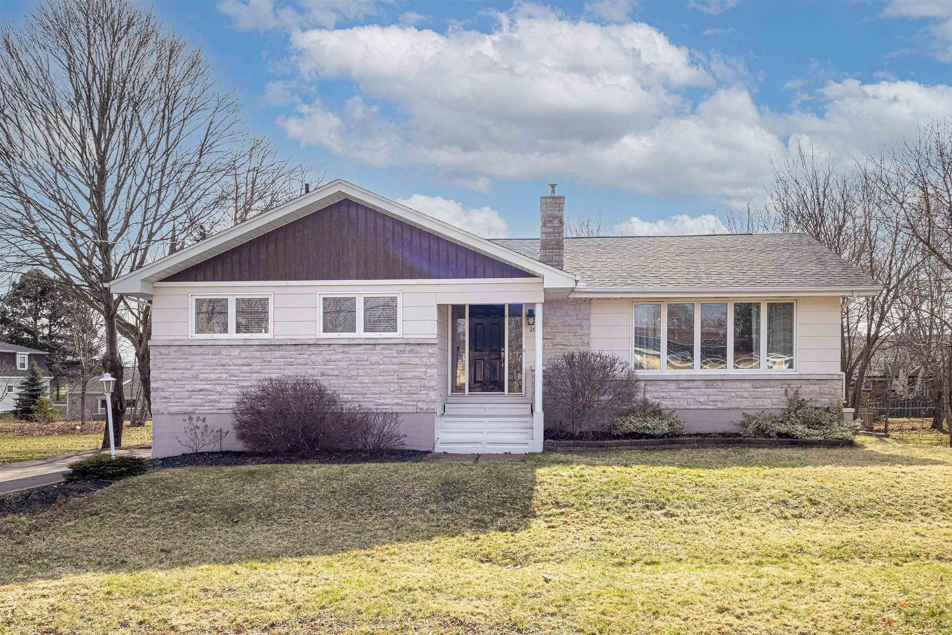 16 Donwood Drive, Charlottetown, PE