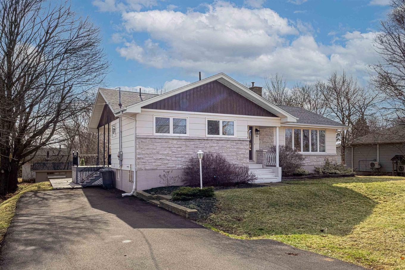 16 Donwood Drive, Charlottetown, PE