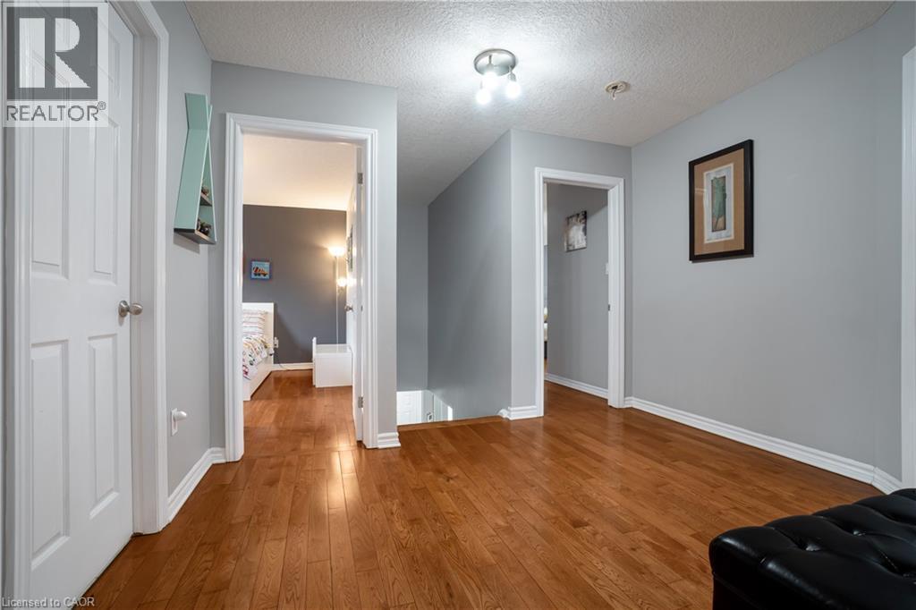 1723 Stackhouse Avenue, London, ON - Indoor Photo Showing Other Room