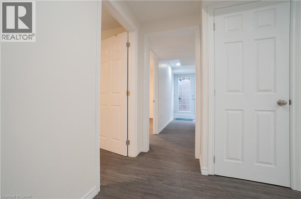 1723 Stackhouse Avenue, London, ON - Indoor Photo Showing Other Room