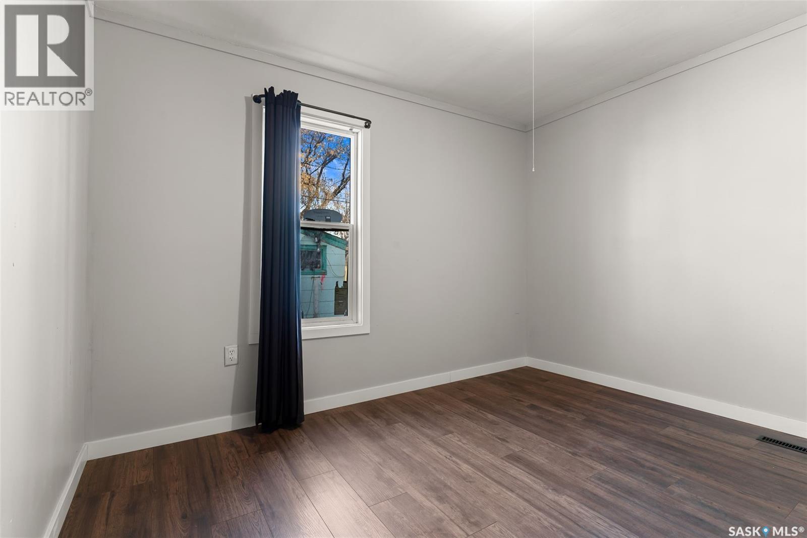 1247 King Street, Regina, SK - Indoor Photo Showing Other Room
