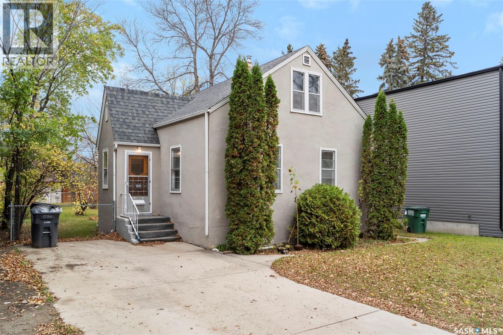 1115 9Th Street E, Saskatoon, SK - Outdoor