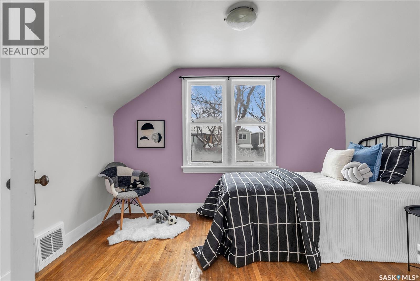 1115 9Th Street E, Saskatoon, SK - Indoor Photo Showing Bedroom
