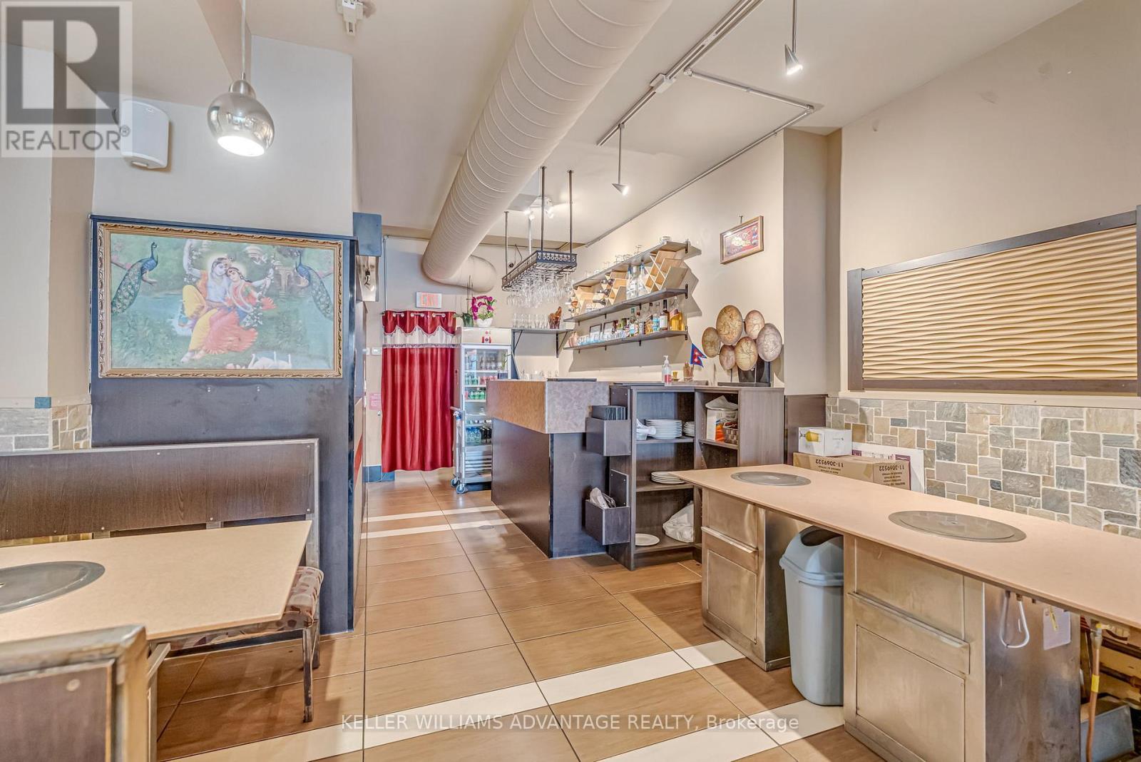 471 Danforth Avenue, Toronto, ON