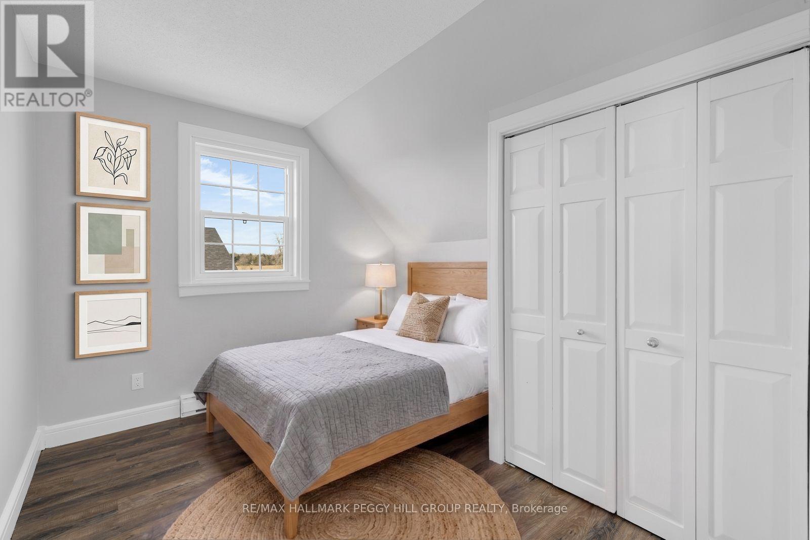 79 Concession 2 W, Tiny, ON - Indoor Photo Showing Bedroom