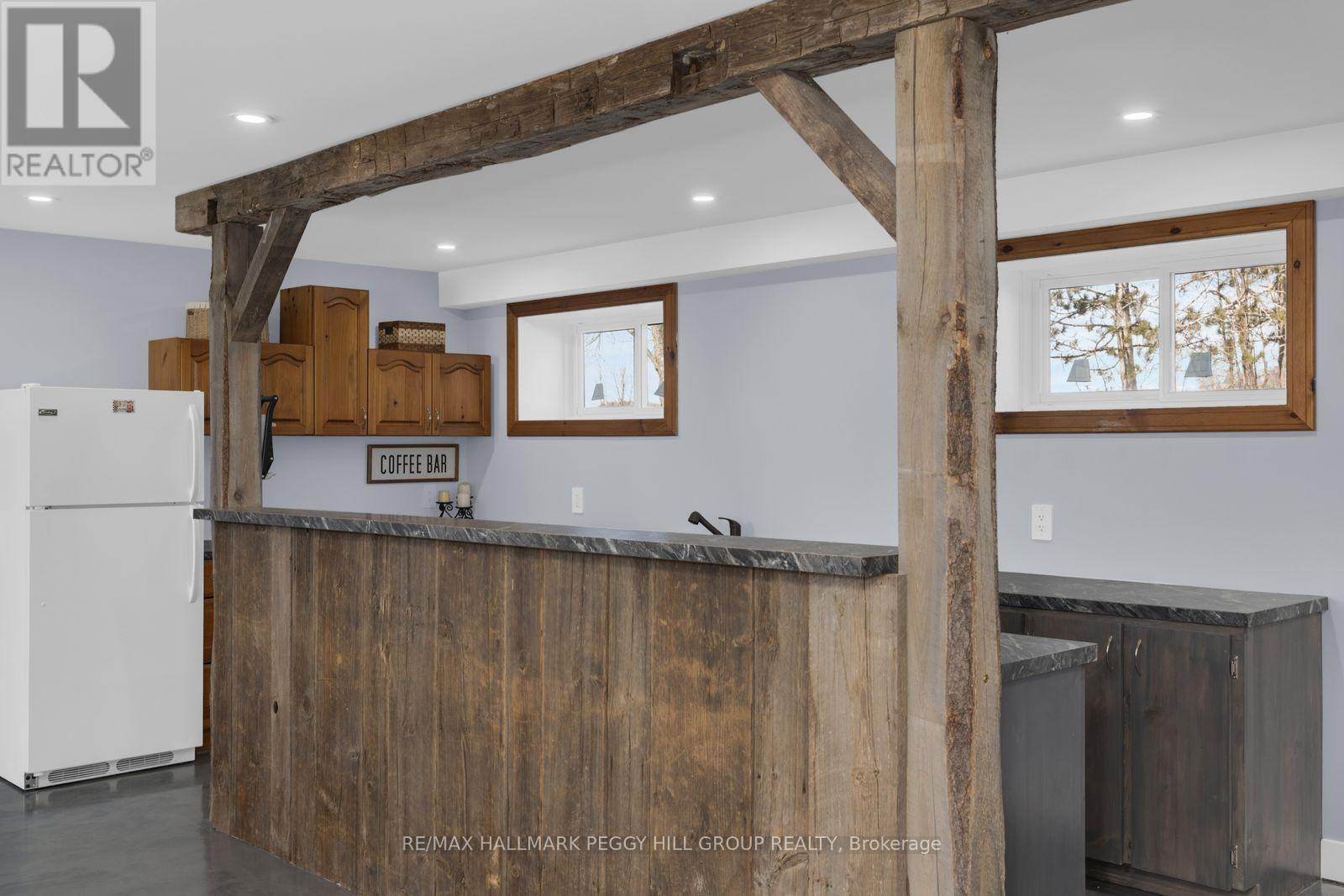 79 Concession 2 W, Tiny, ON - Indoor Photo Showing Kitchen