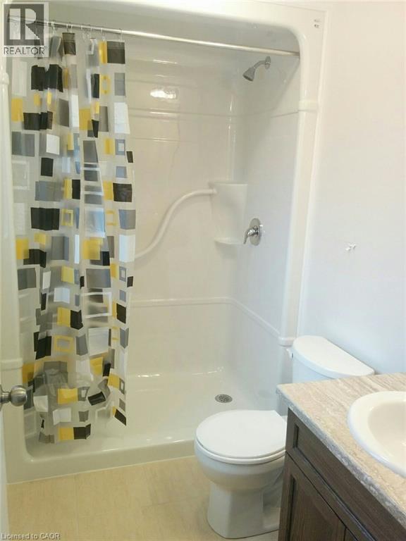 326 Old Huron Road, Kitchener, ON - Indoor Photo Showing Bathroom