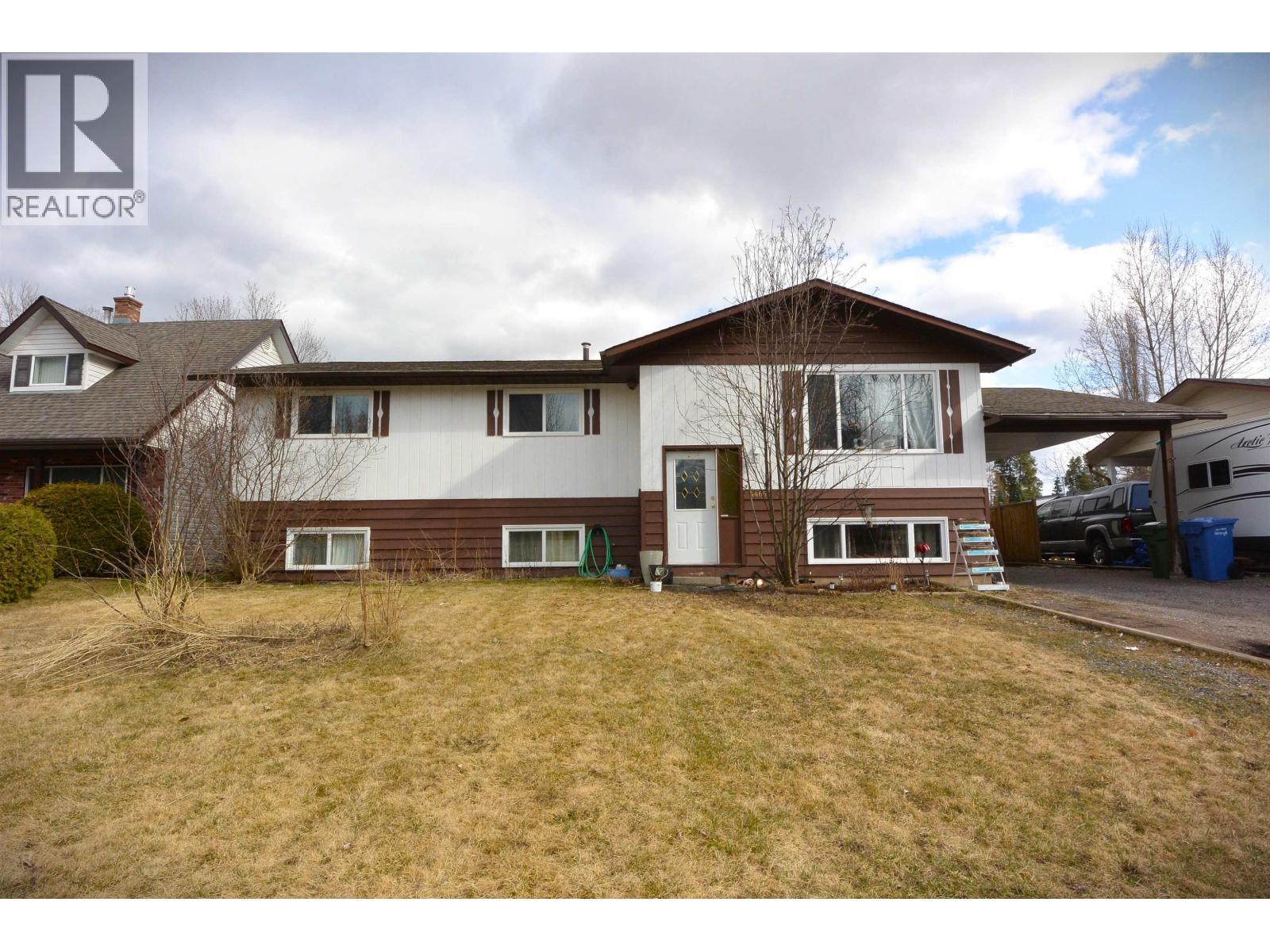 4465 Birch Crescent, Smithers, BC - Outdoor