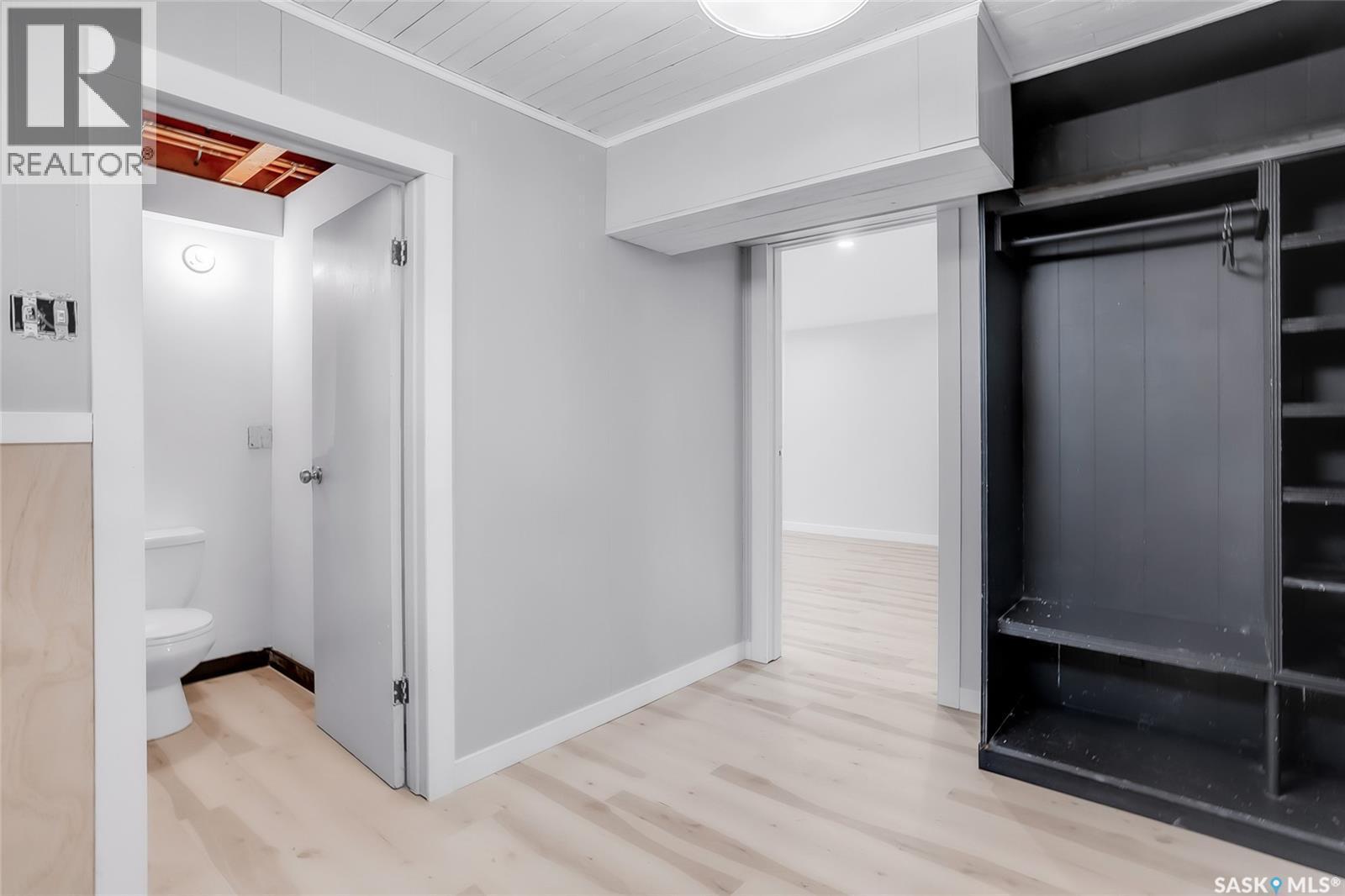 122 Clancy Drive, Saskatoon, SK - Indoor Photo Showing Other Room