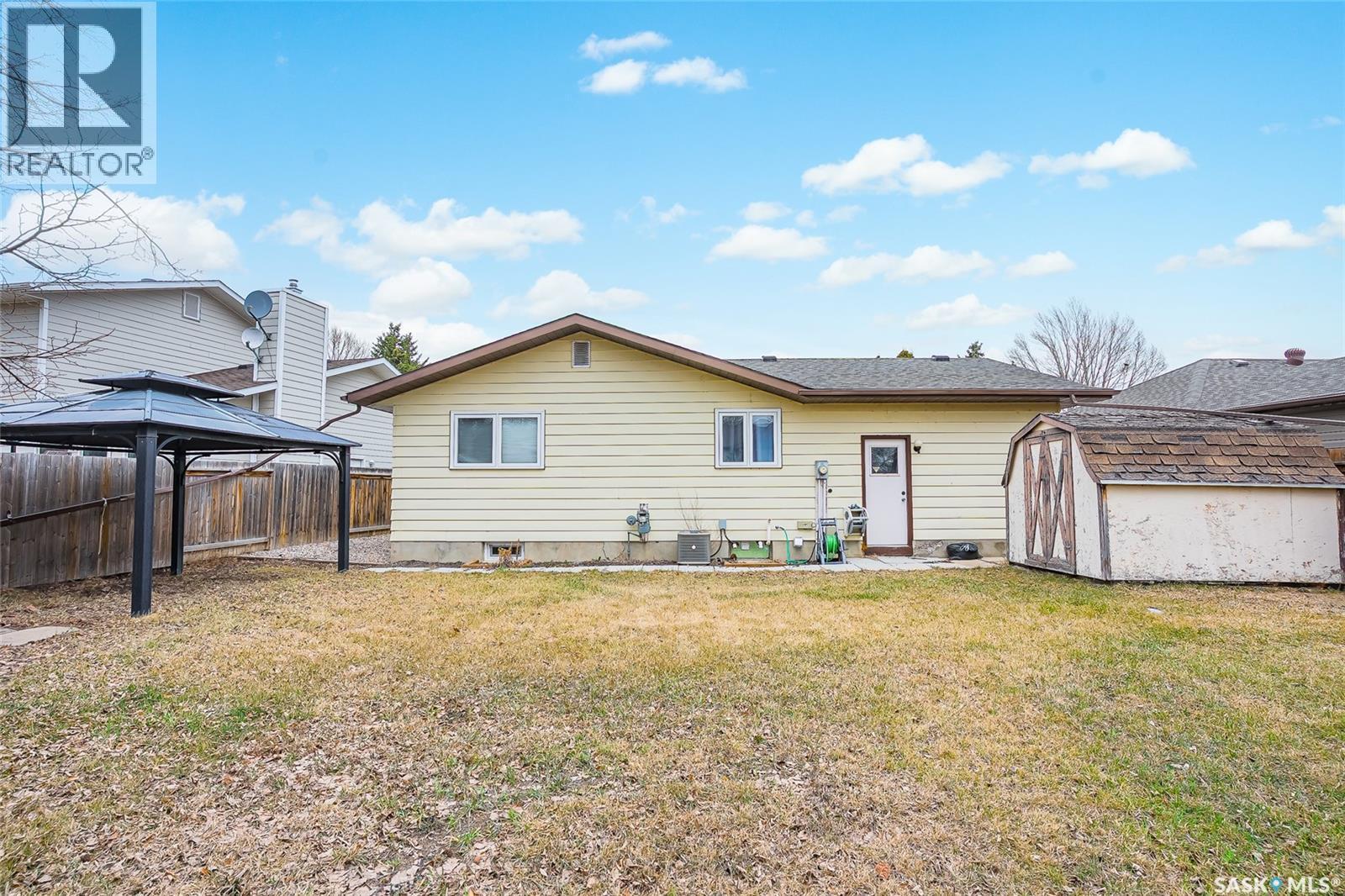 62 Roborecki Terrace, Saskatoon, SK - Outdoor