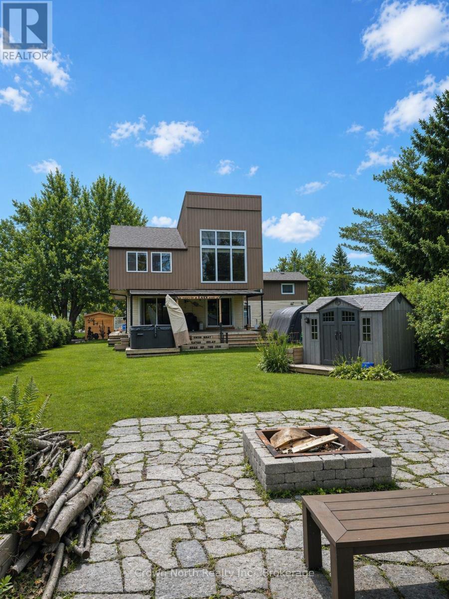 Enclosed Backyard with Tons of Amenities - 39 Turtle Path, Ramara, ON - Outdoor With Deck Patio Veranda