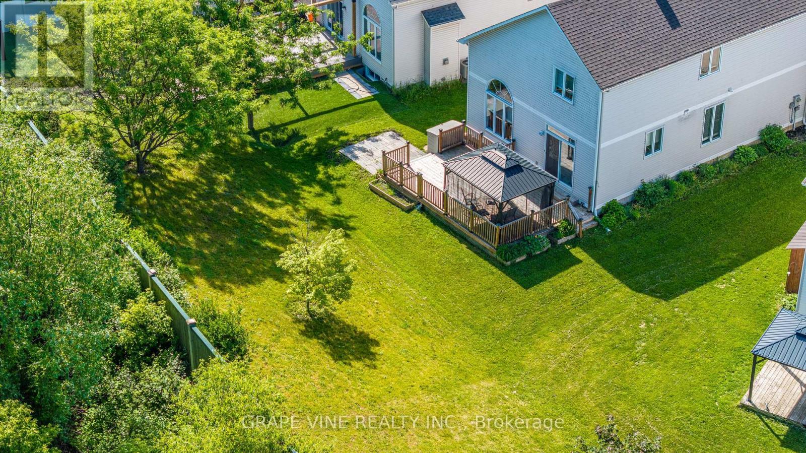 103 Rowallen Place, Ottawa, ON