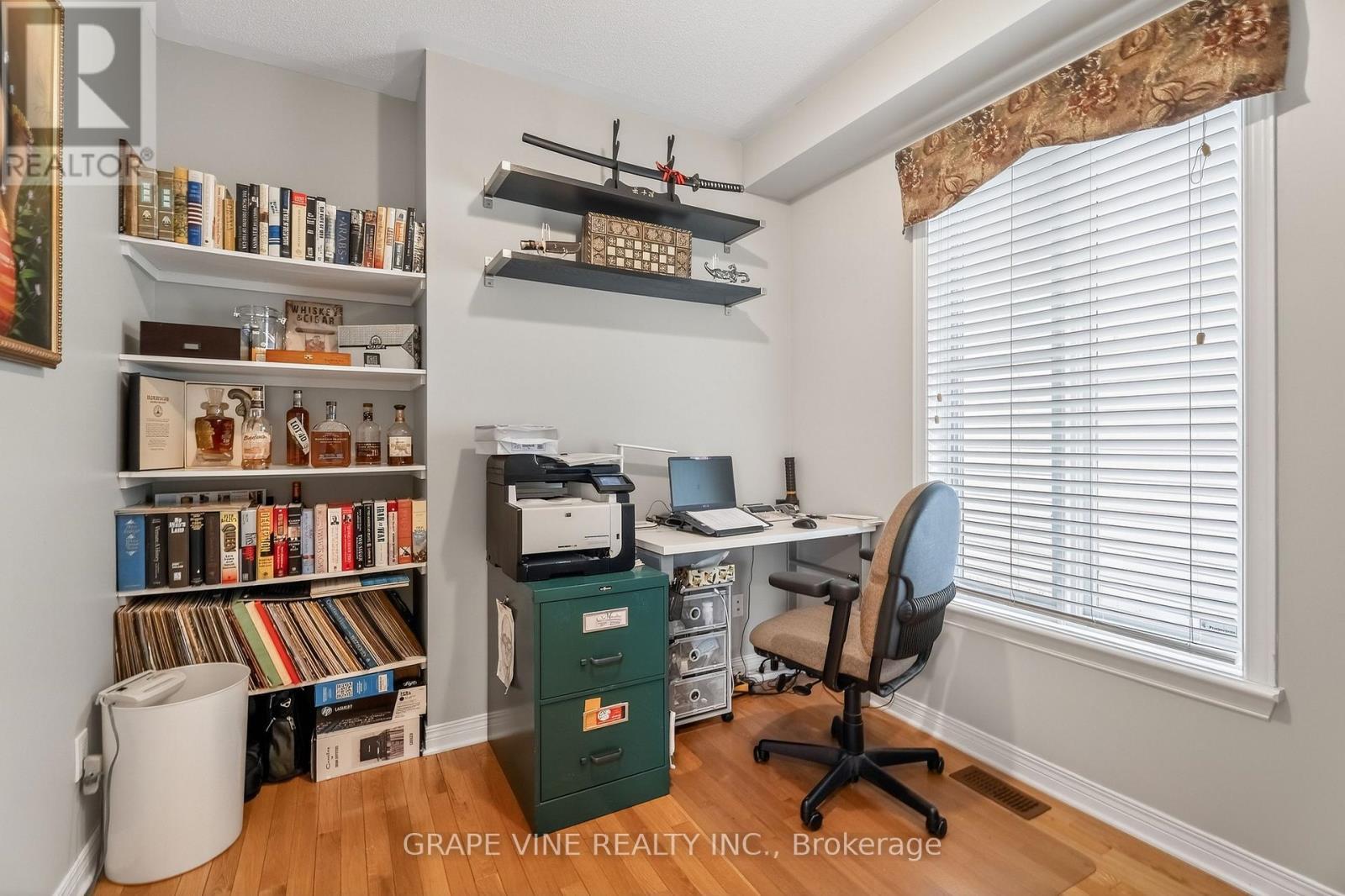 103 Rowallen Place, Ottawa, ON