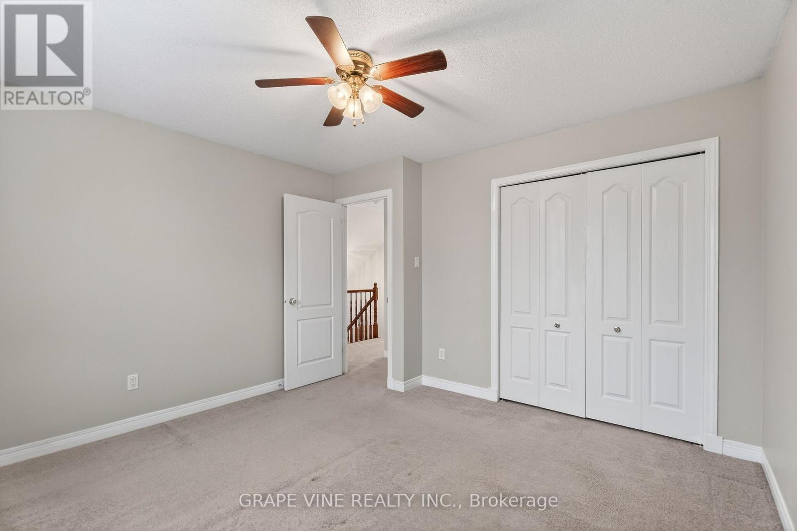 103 Rowallen Place, Ottawa, ON