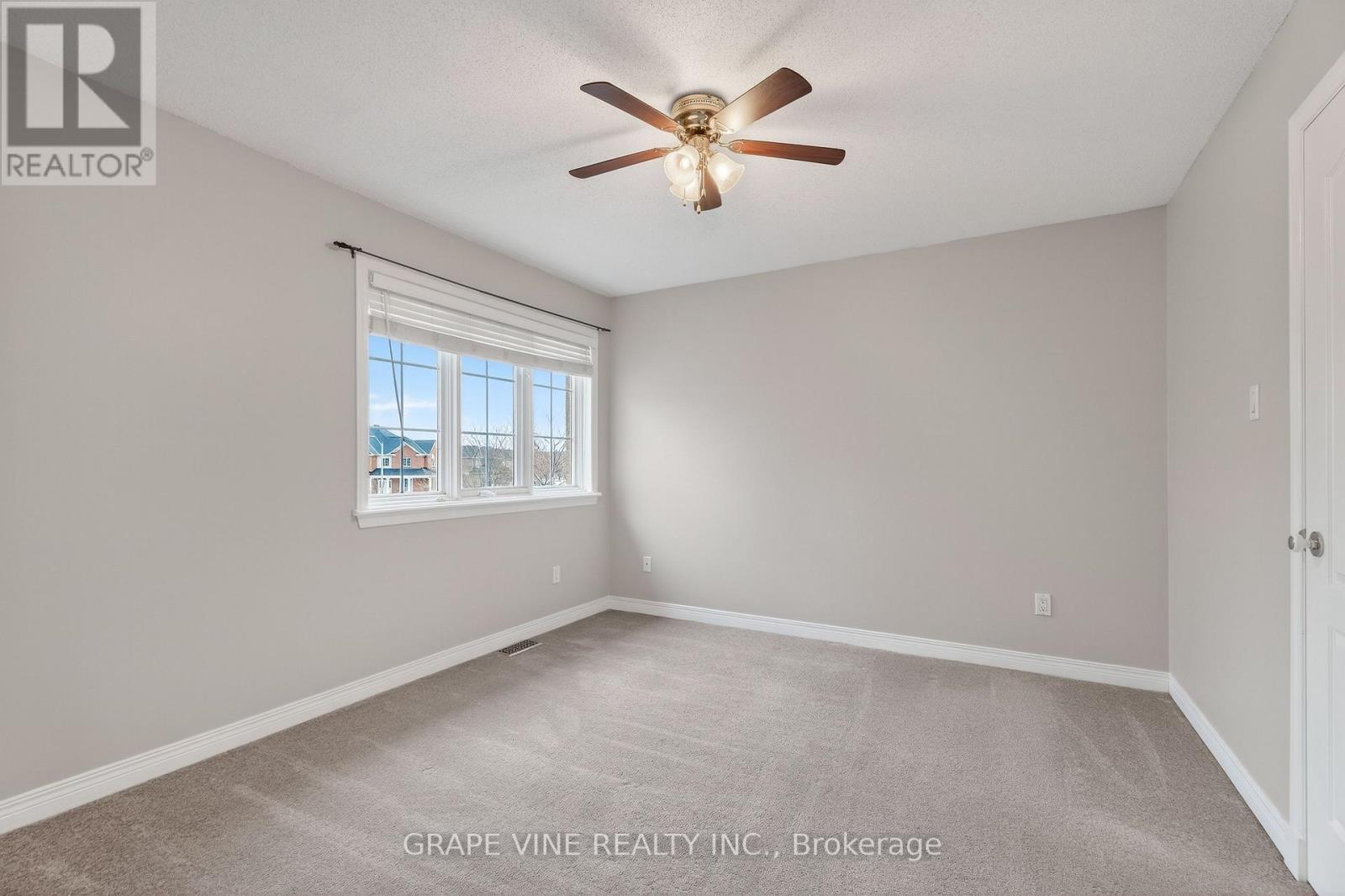 103 Rowallen Place, Ottawa, ON