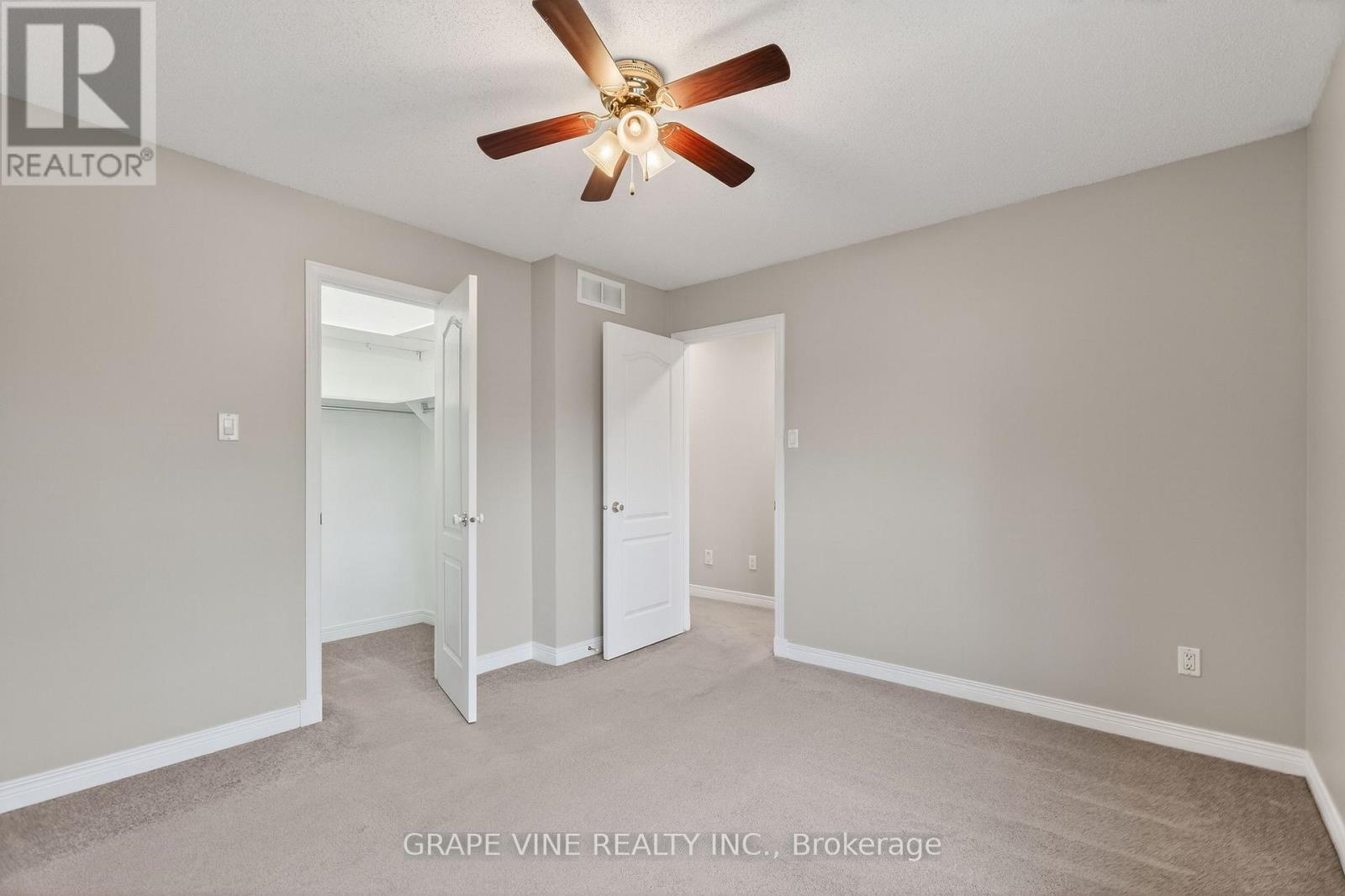 103 Rowallen Place, Ottawa, ON