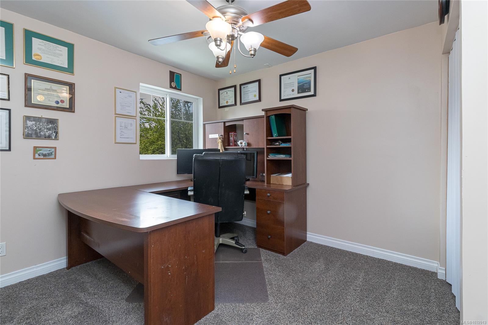 24 Vickery Rd, View Royal, BC