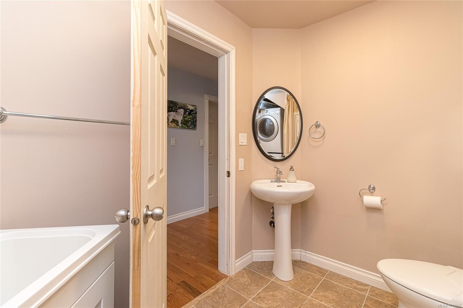 24 Vickery Rd, View Royal, BC