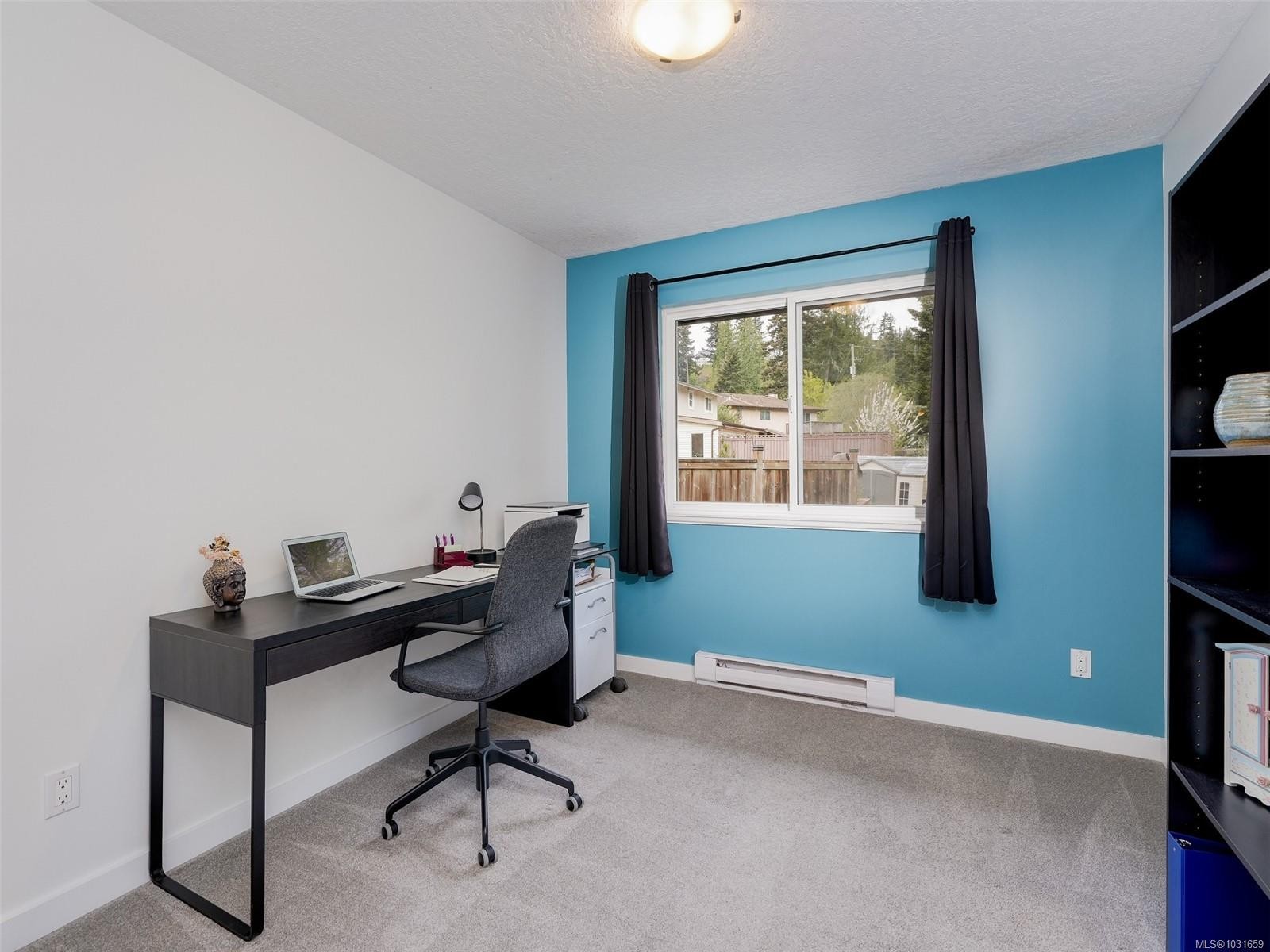 6894 Beaton Rd, Sooke, BC - Indoor