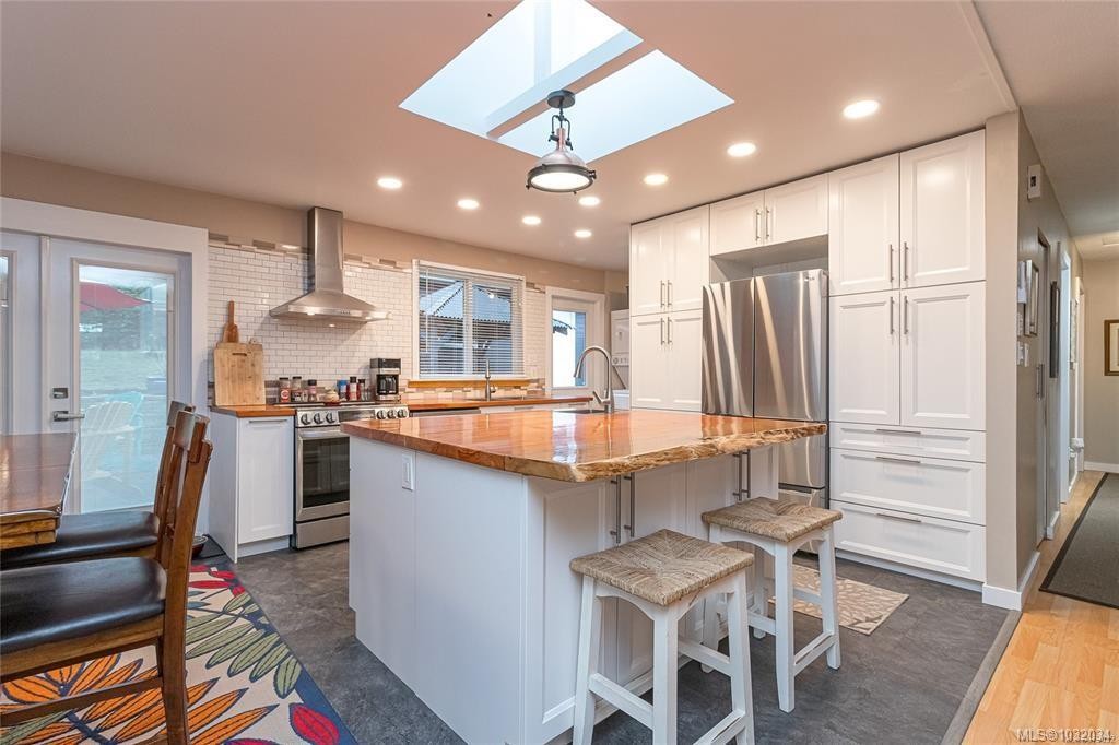 5384 Miller Rd, Duncan, BC