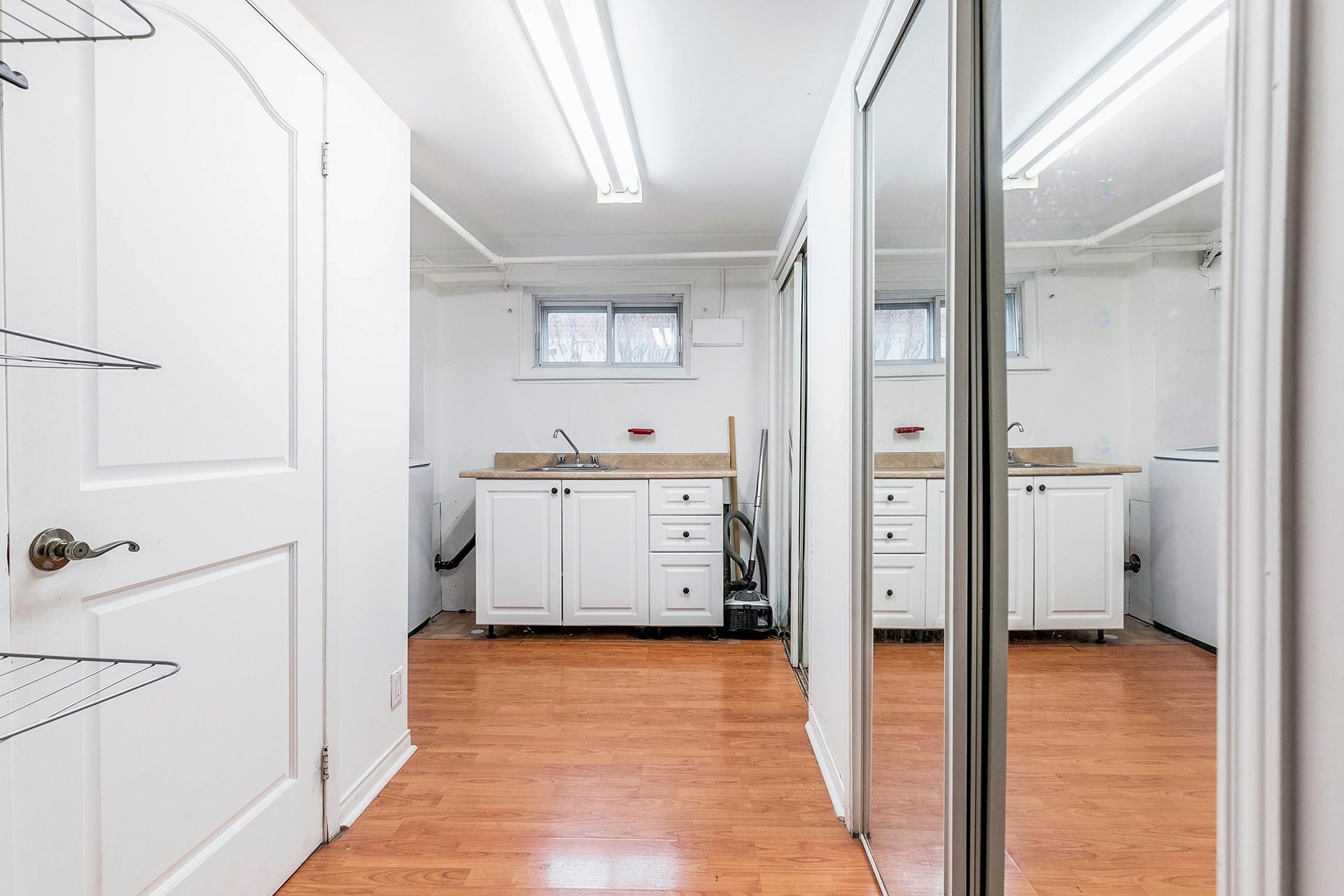 Sous-sol - 5719 Av. Smart, Côte-Saint-Luc, QC - Indoor