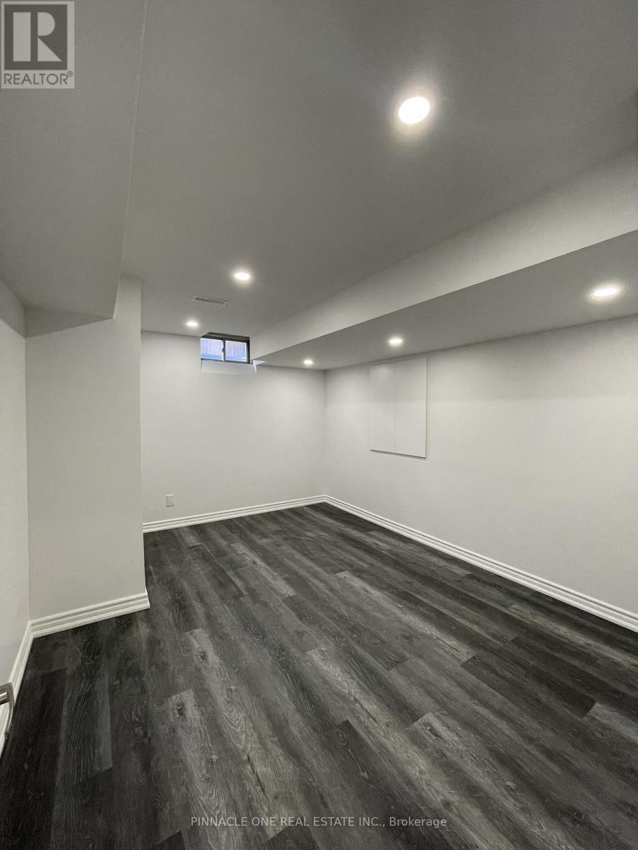 31 Berryman Lane, Markham, ON - Indoor Photo Showing Other Room