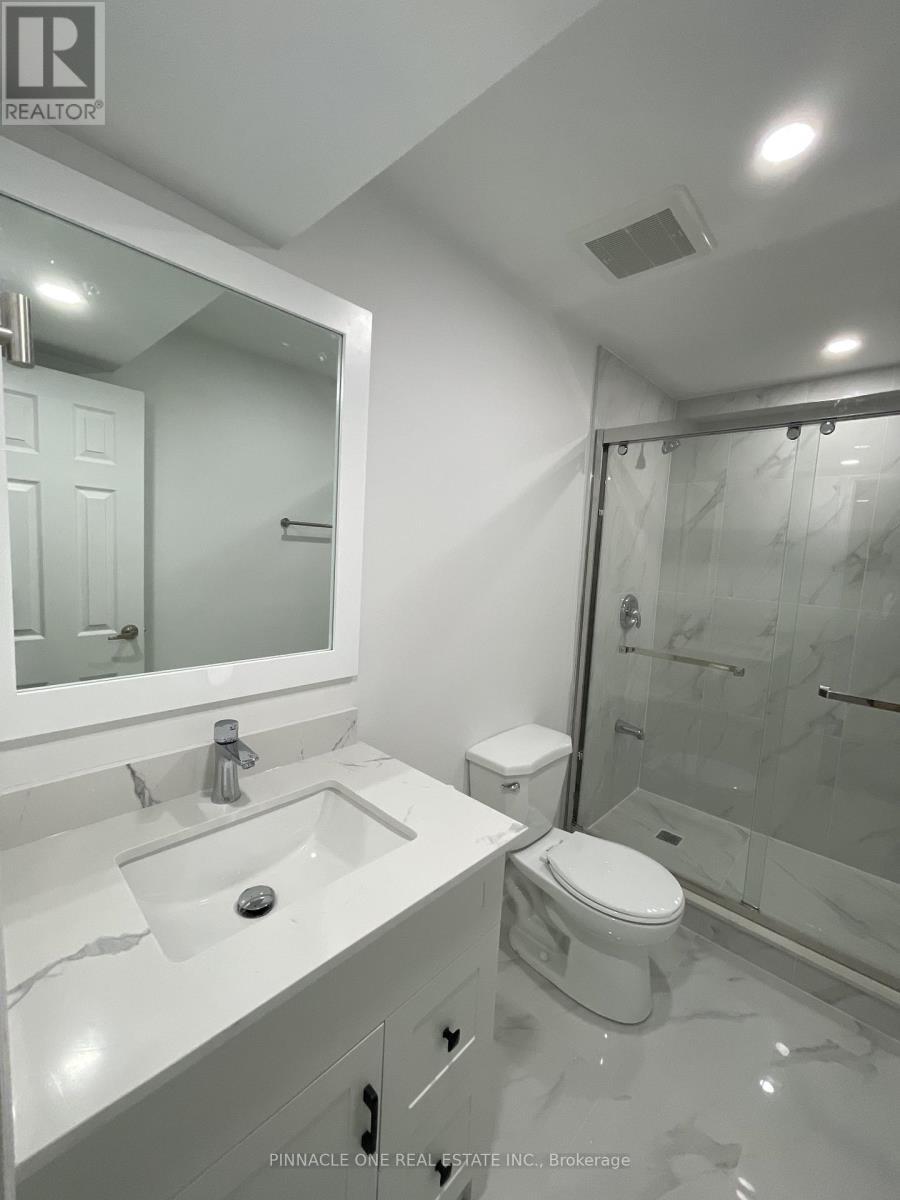 31 Berryman Lane, Markham, ON - Indoor Photo Showing Bathroom