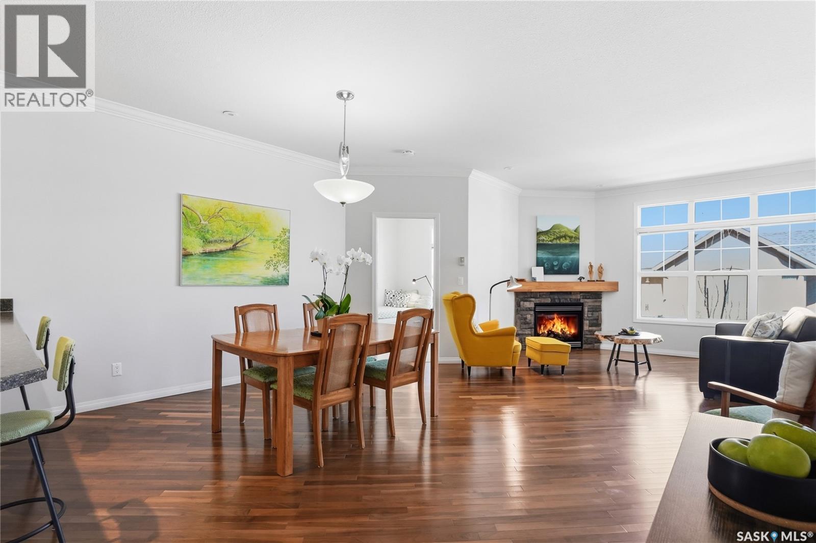 304 218 Heath Avenue, Saskatoon, SK - Indoor With Fireplace