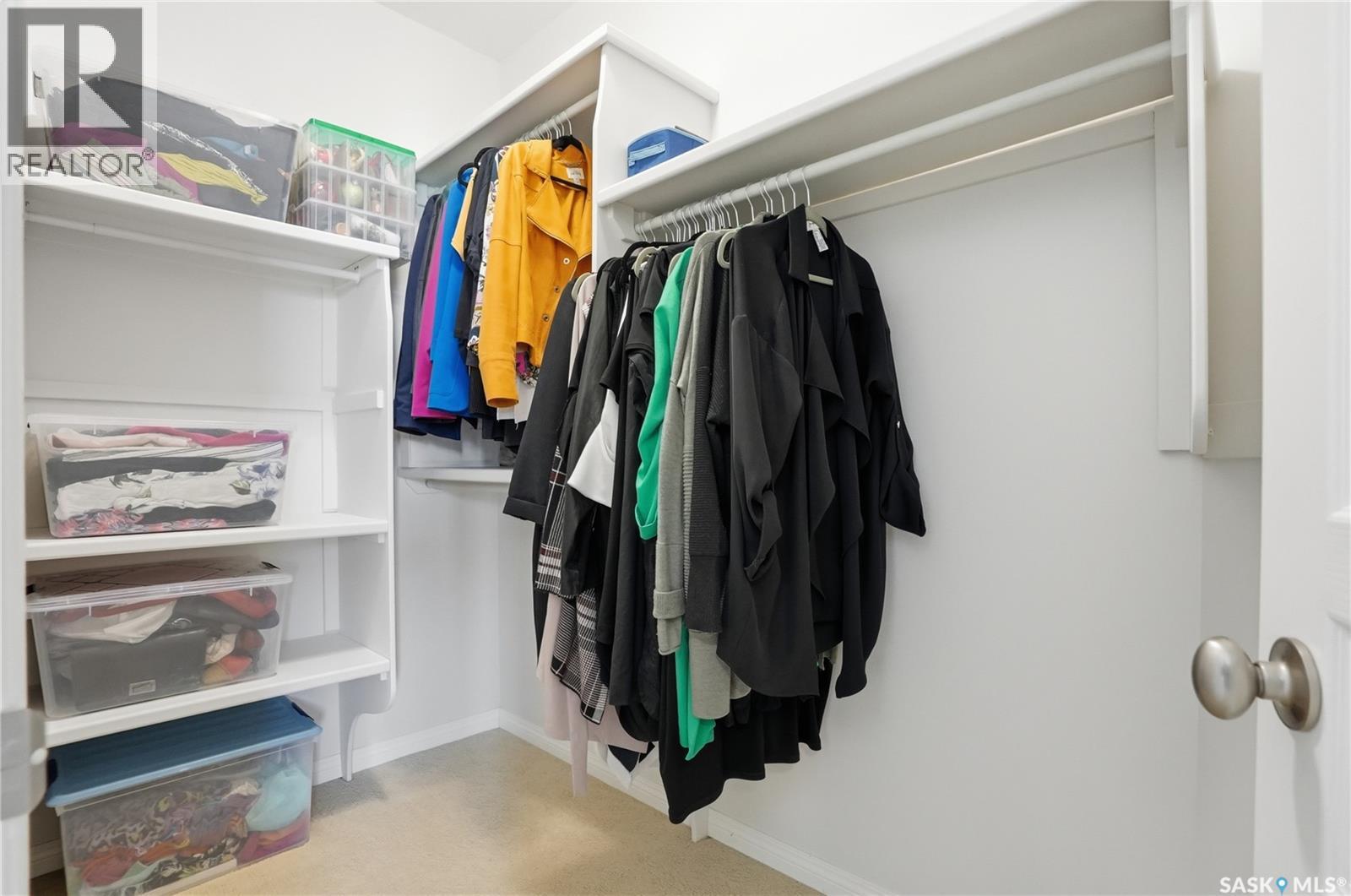 304 218 Heath Avenue, Saskatoon, SK - Indoor With Storage