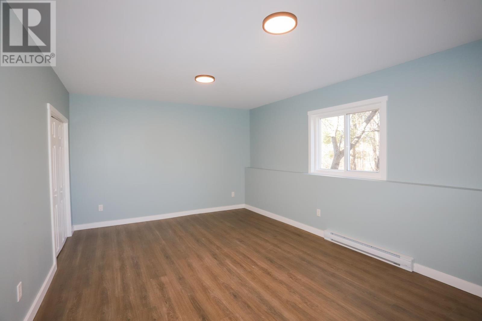 19 & 21 Cunningham St, Bruce Mines, ON - Indoor Photo Showing Other Room