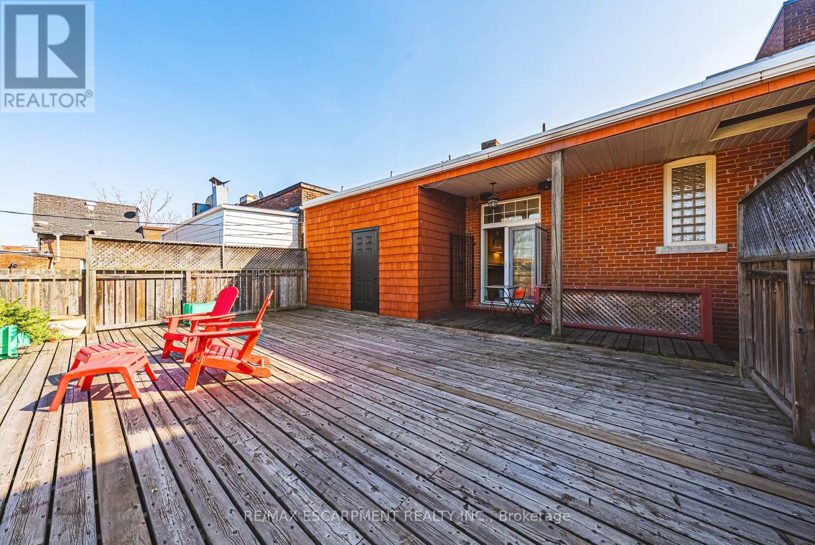 593-595 King Street E, Hamilton, ON