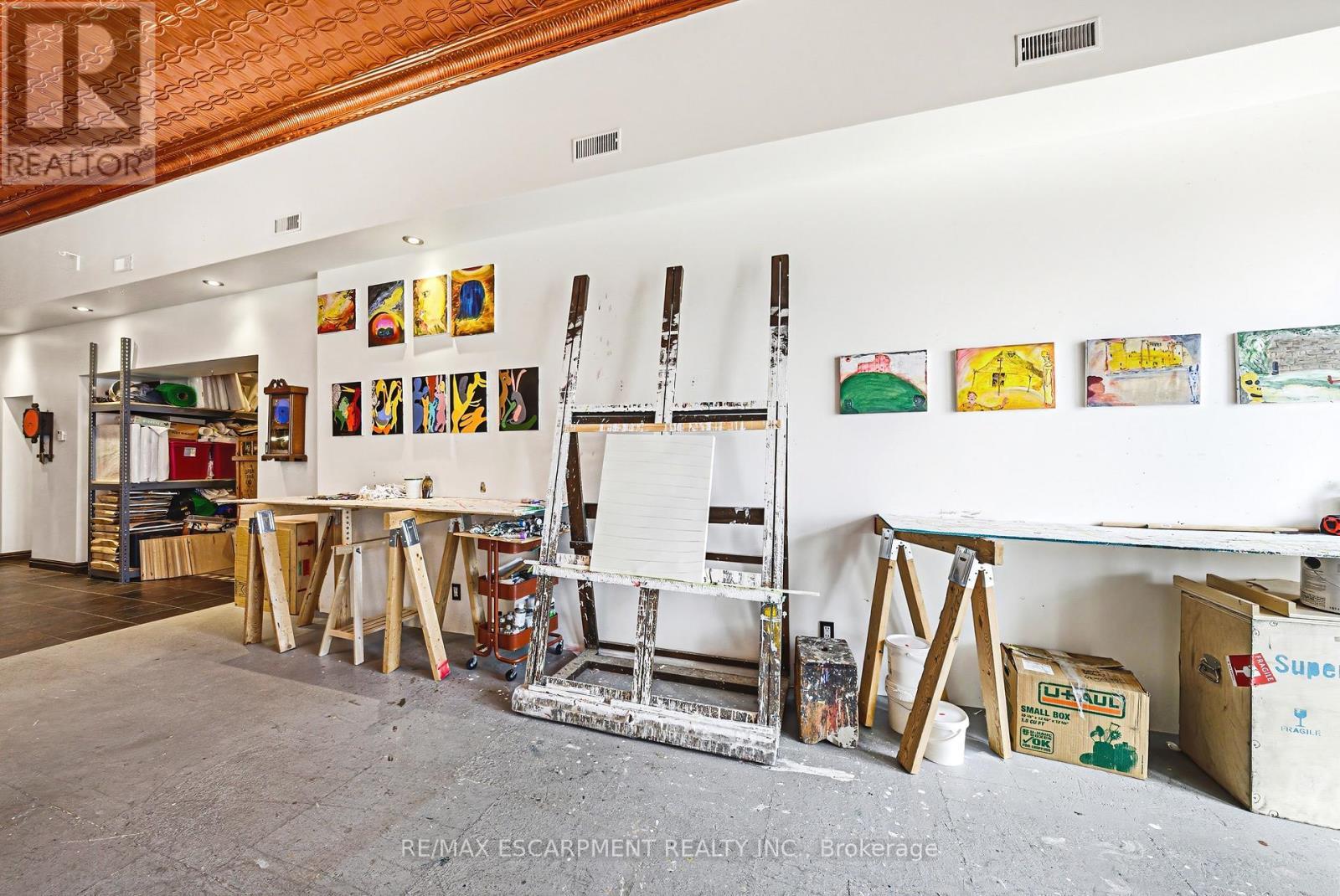 593-595 King Street E, Hamilton, ON